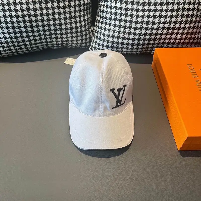 LV cap hm (17)